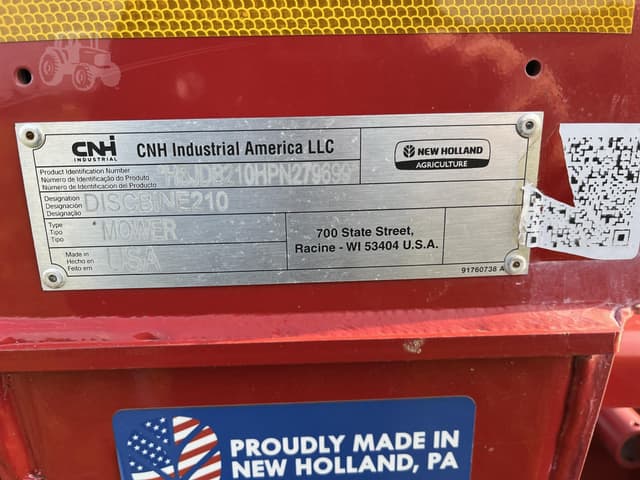 Image of New Holland 210 equipment image 4