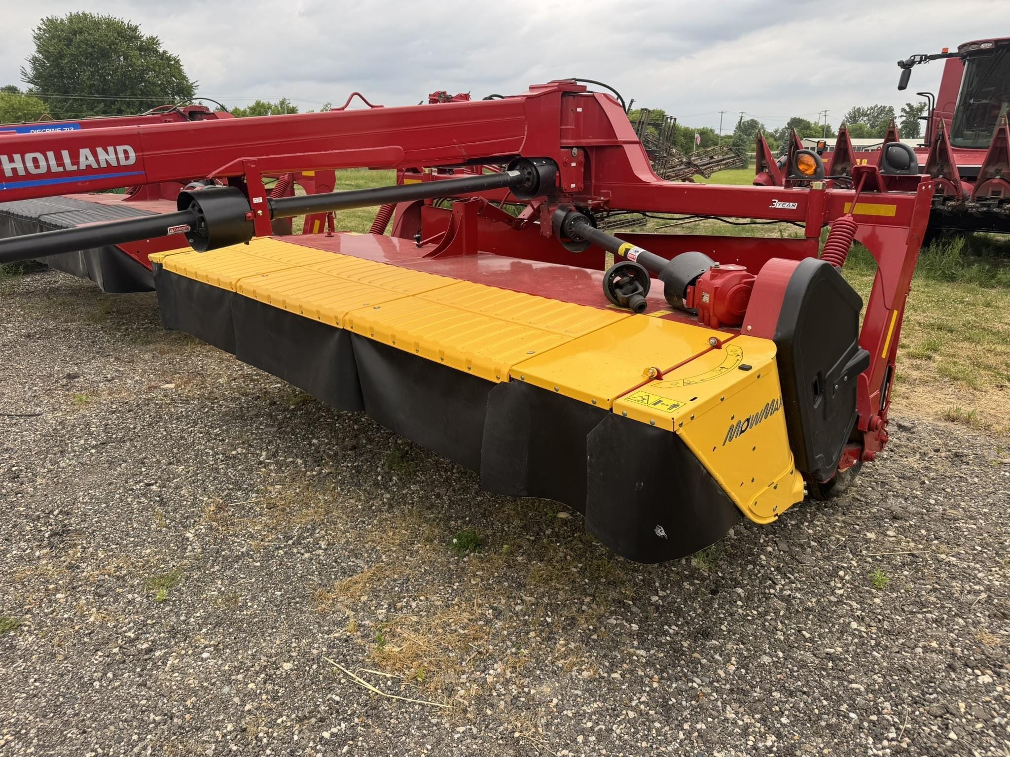 2023 New Holland 313 Plus Equipment Image0