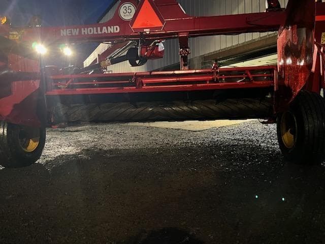 Image of New Holland 313 Plus equipment image 2