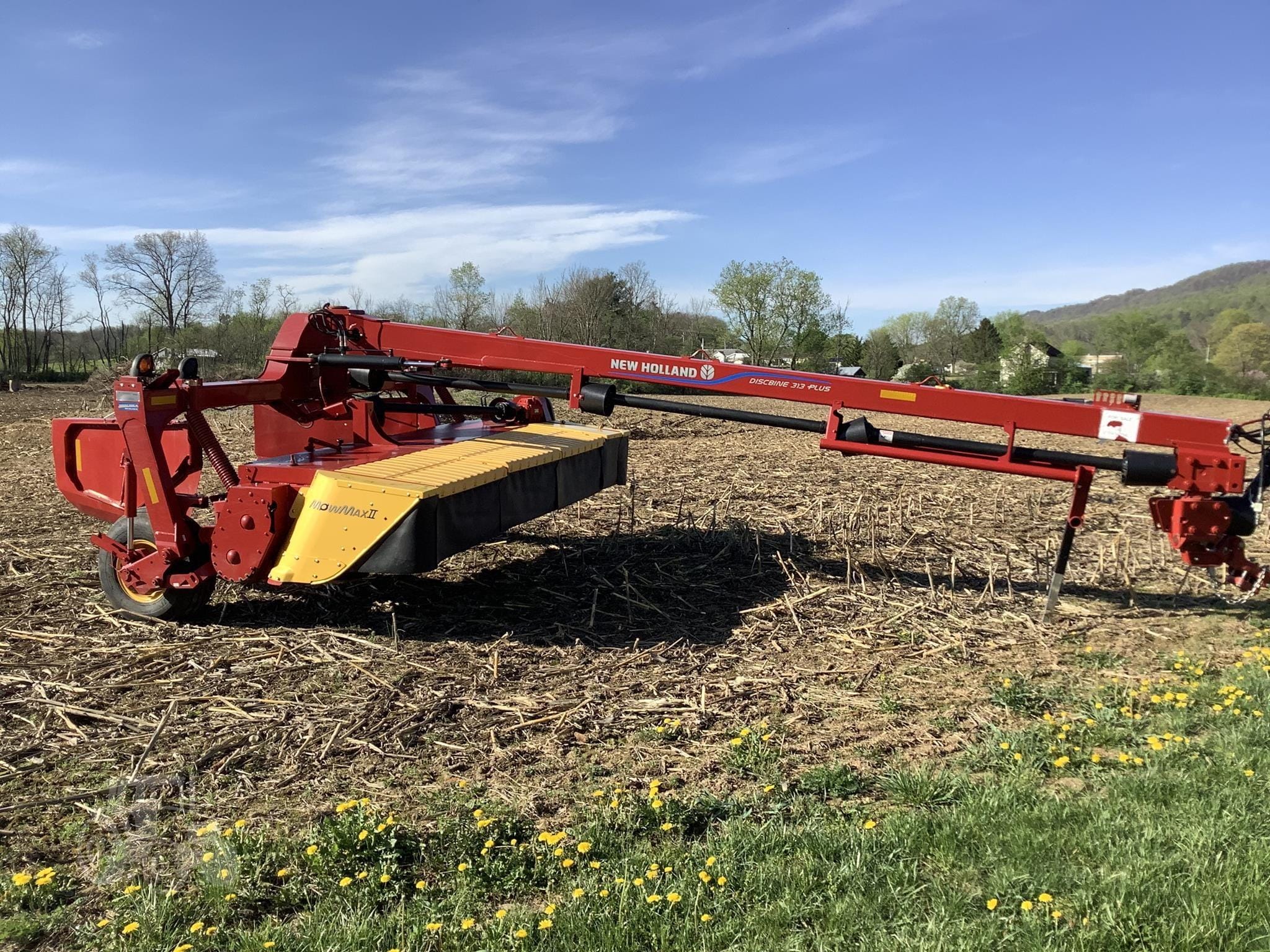 2023 New Holland 313 Plus Equipment Image0