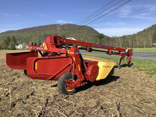 Image of New Holland 313 Plus equipment image 2