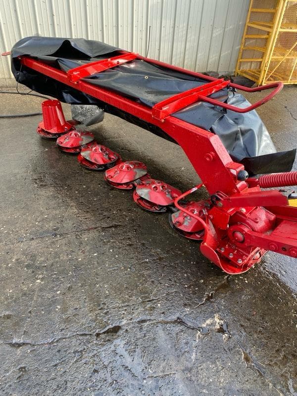 Image of New Holland Duradisc 108M equipment image 2