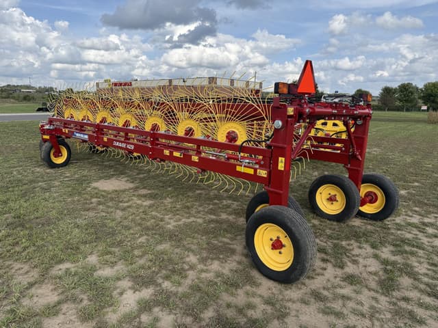 Image of New Holland Duravee 1428 equipment image 2