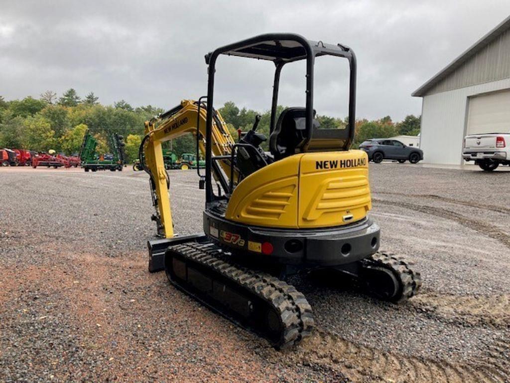 Image of New Holland E37C Image 1