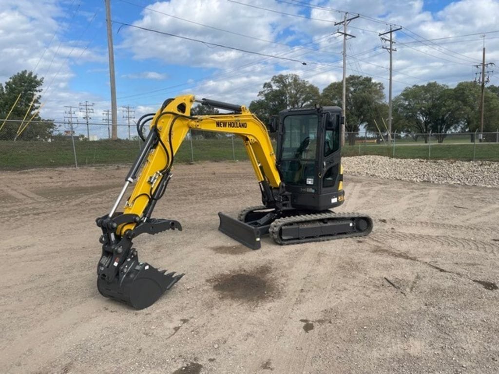 Main image New Holland E37C