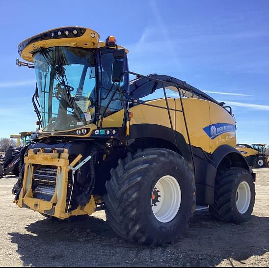 Image of New Holland FR780 equipment image 2