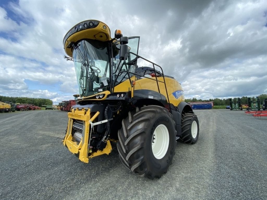 Main image New Holland FR920