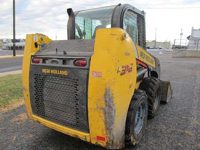 Image of New Holland L316 equipment image 1