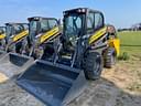 2023 NEW HOLLAND L318 - 003631 Image