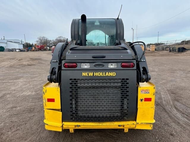 Image of New Holland L318 equipment image 4