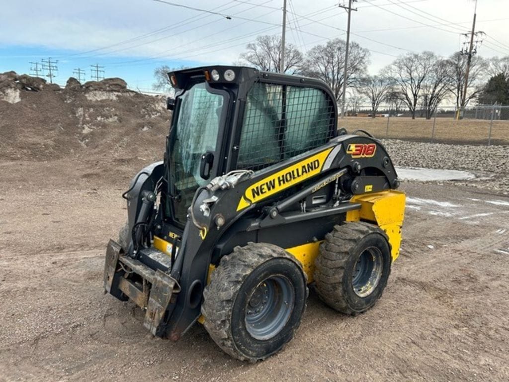 2023 New Holland L318 Equipment Image0