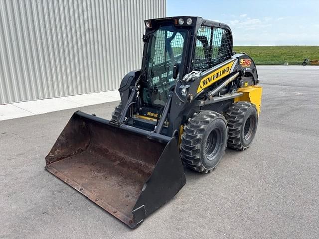 Image of New Holland L318 equipment image 2