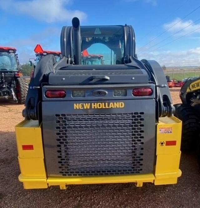 Image of New Holland L318 equipment image 3