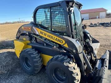 Main image New Holland L320