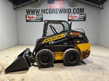 Main image New Holland L320