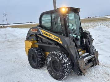Main image New Holland L320