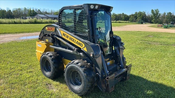 2023 New Holland L320 Equipment Image0