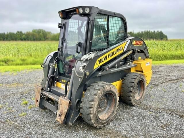 Image of New Holland L320 equipment image 2