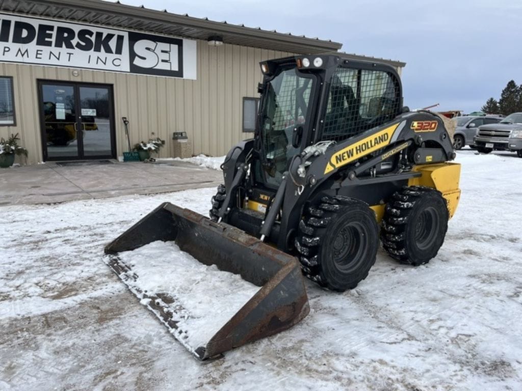 2023 New Holland L320 Equipment Image0