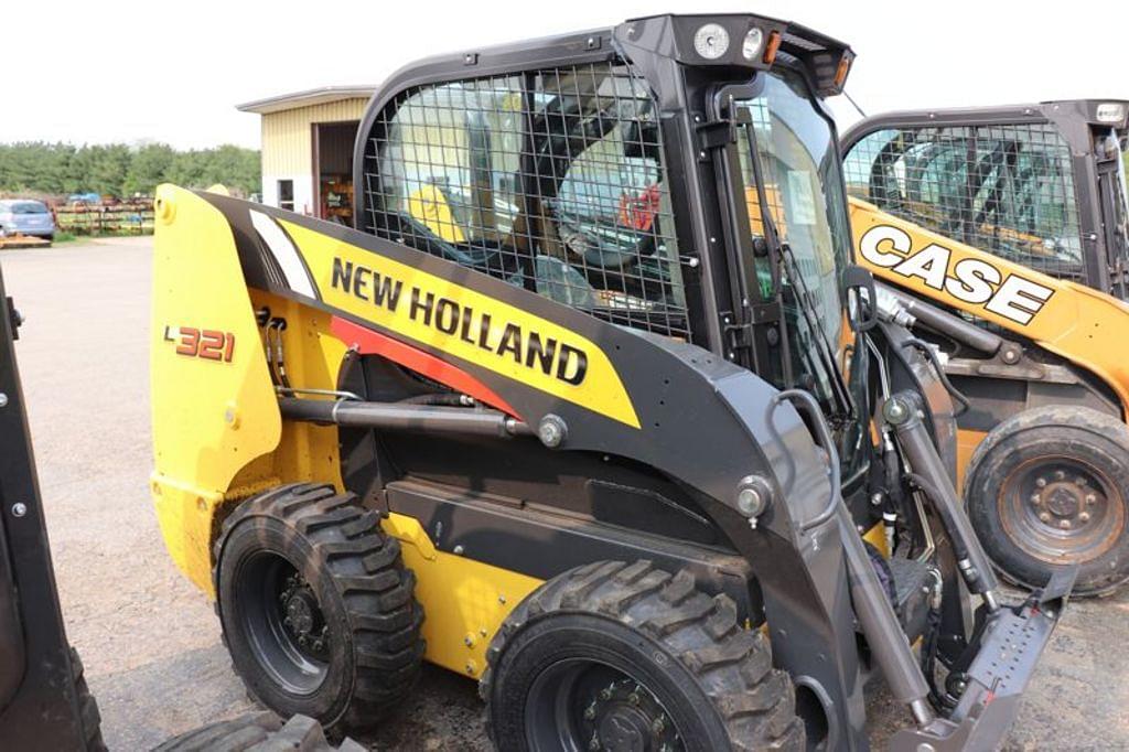 Image of New Holland L321 Primary image