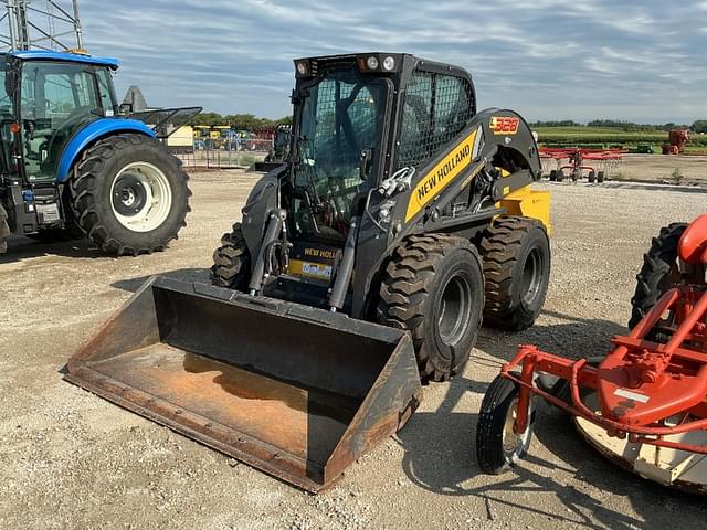 Image of New Holland L328 equipment image 2