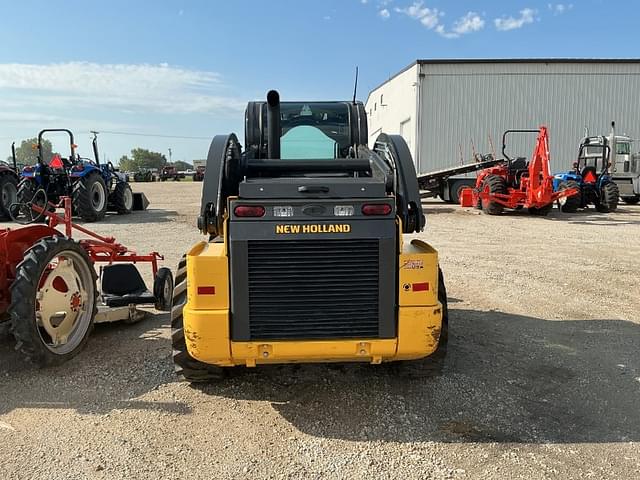 Image of New Holland L328 equipment image 4