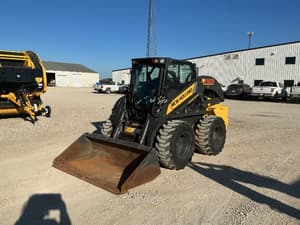 2023 New Holland L328 Image