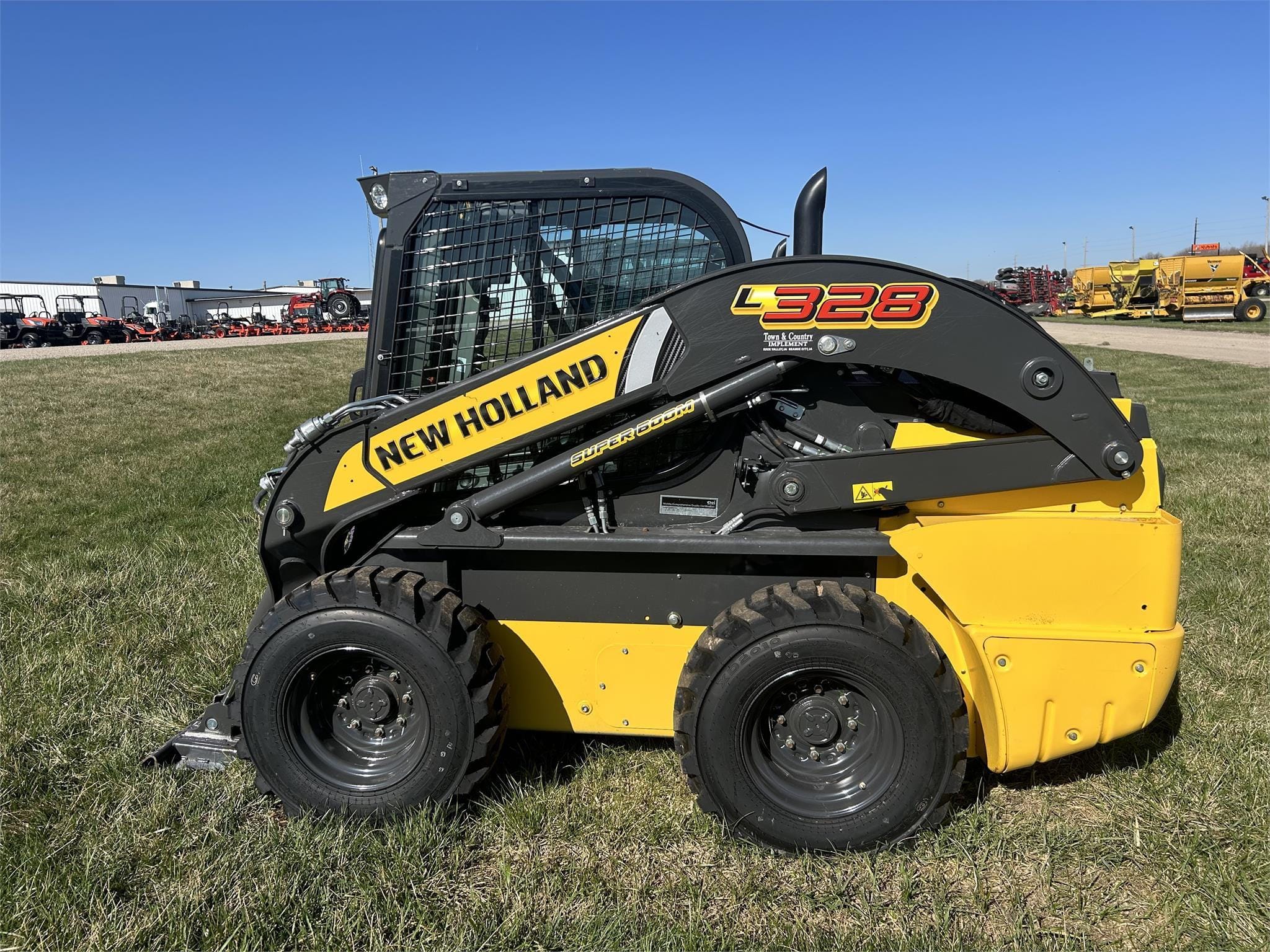 Main image New Holland L328
