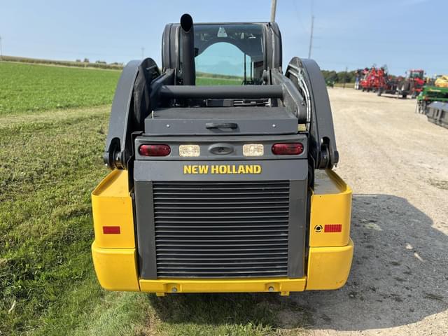 Image of New Holland L328 equipment image 2