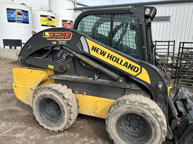 Image of New Holland L328 equipment image 1