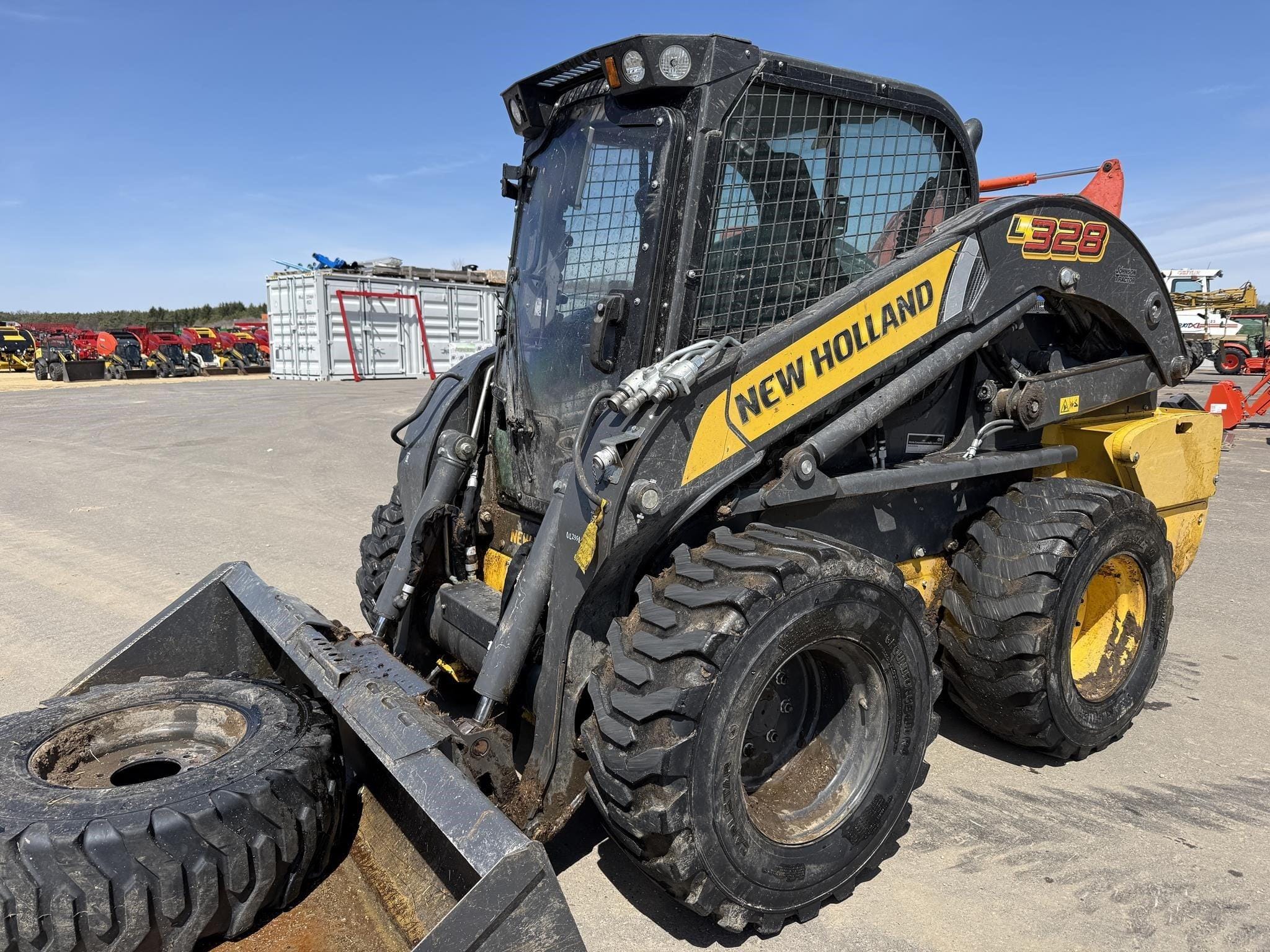 2023 New Holland L328 Equipment Image0