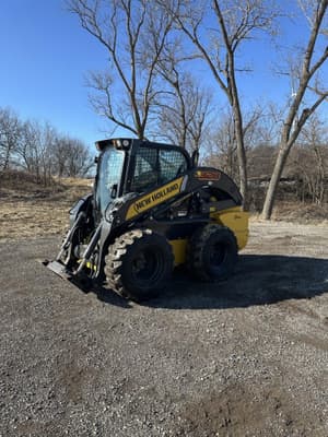 2023 New Holland L328 Image