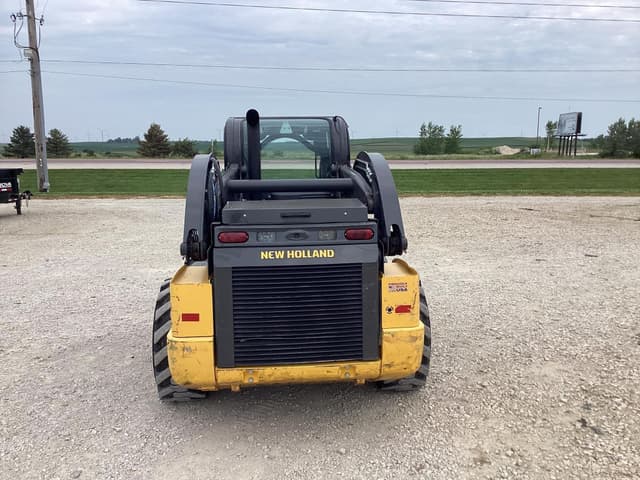 Image of New Holland L328 equipment image 3