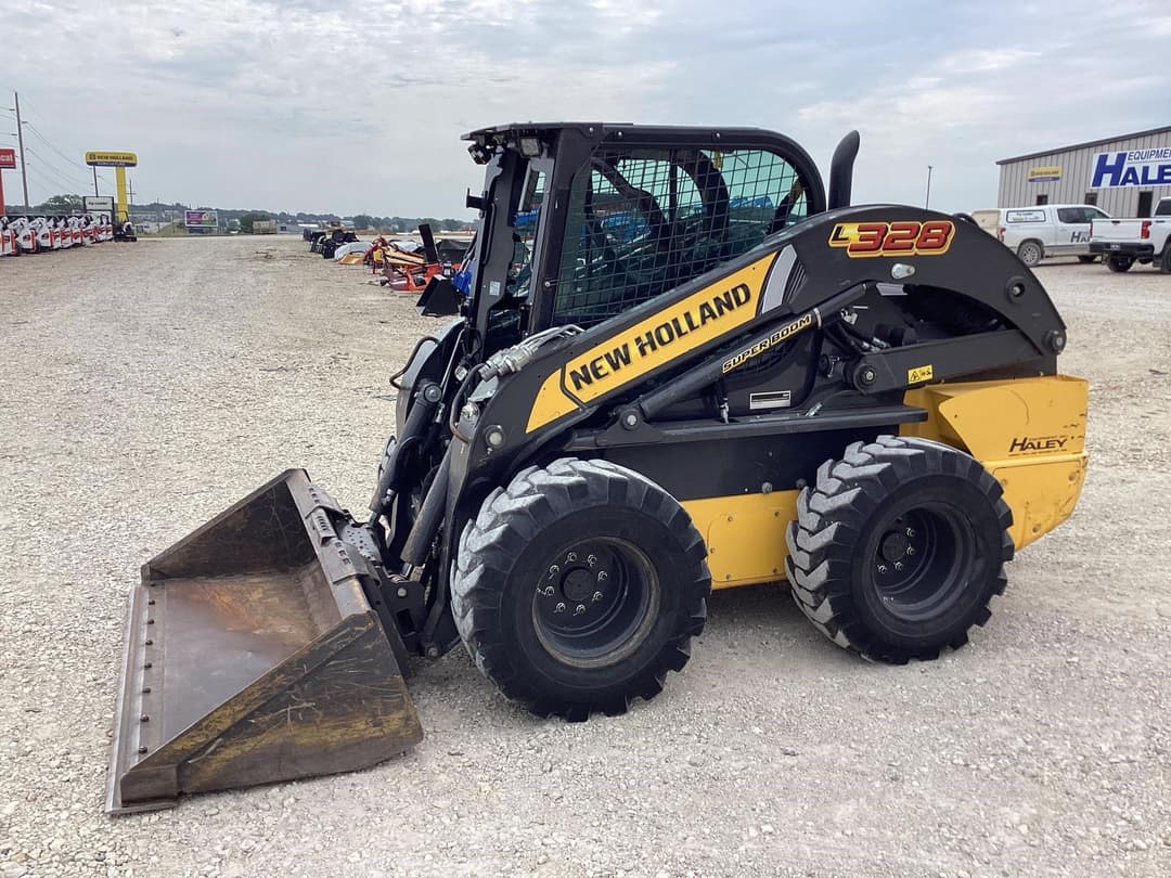 Image of New Holland L328 Primary image