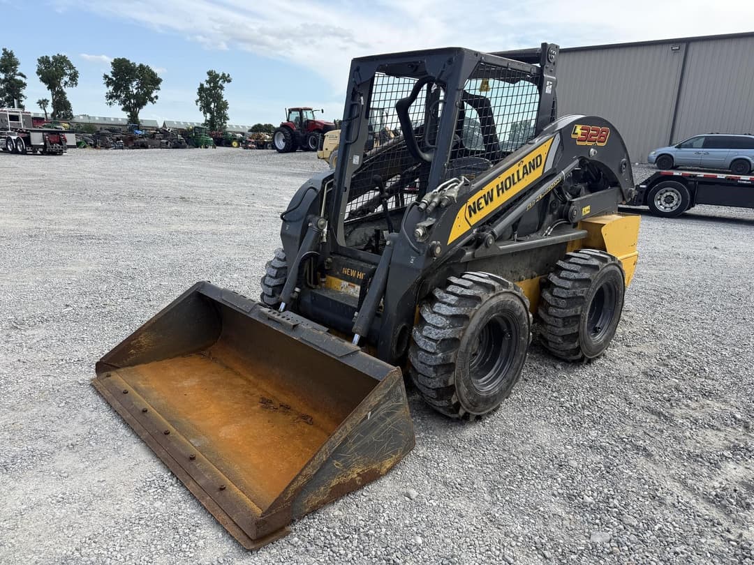 Image of New Holland L328 Primary image
