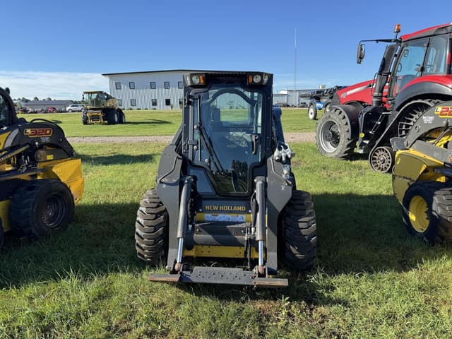Image of New Holland L328 equipment image 1