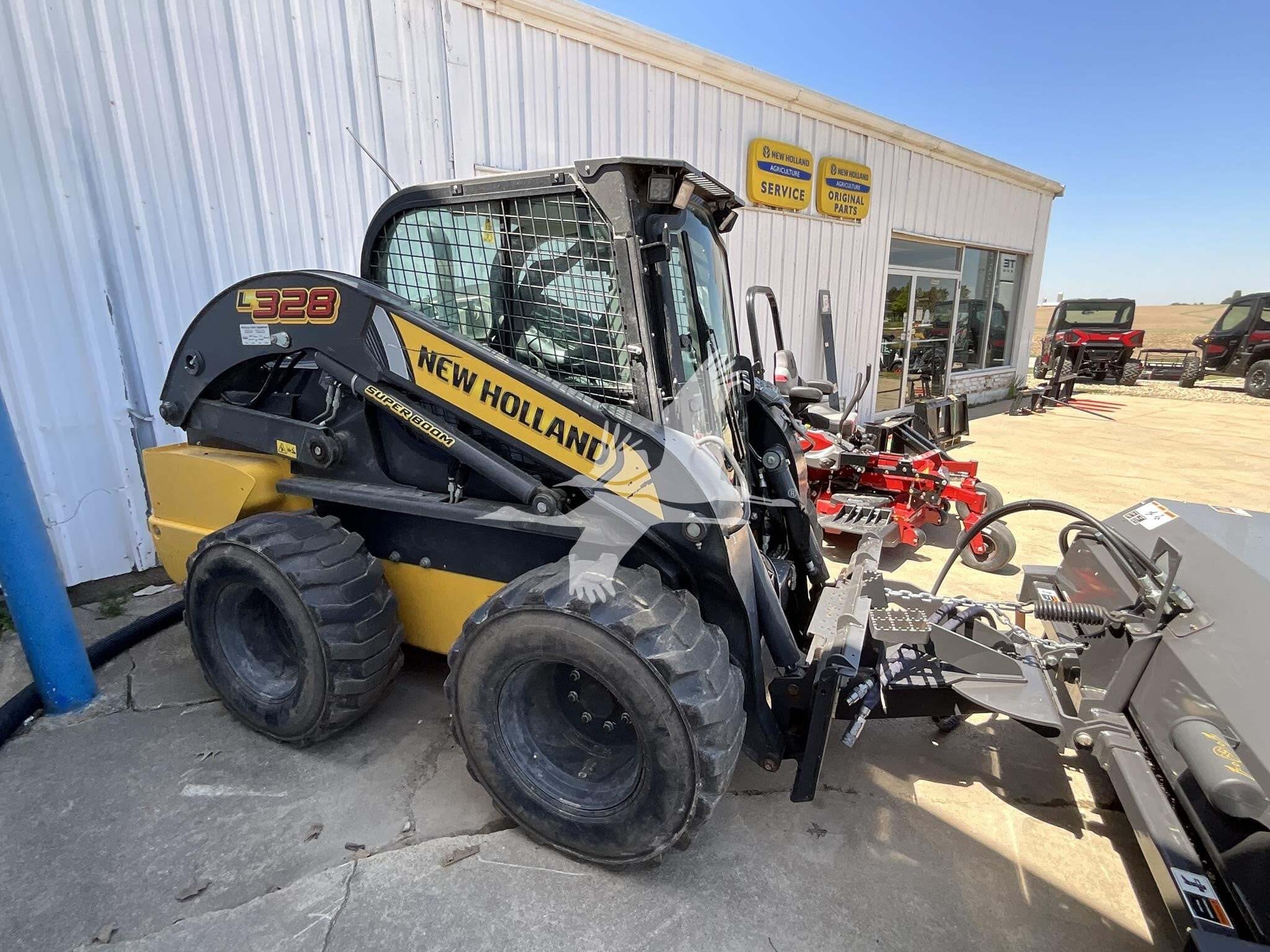 2023 New Holland L328 Equipment Image0