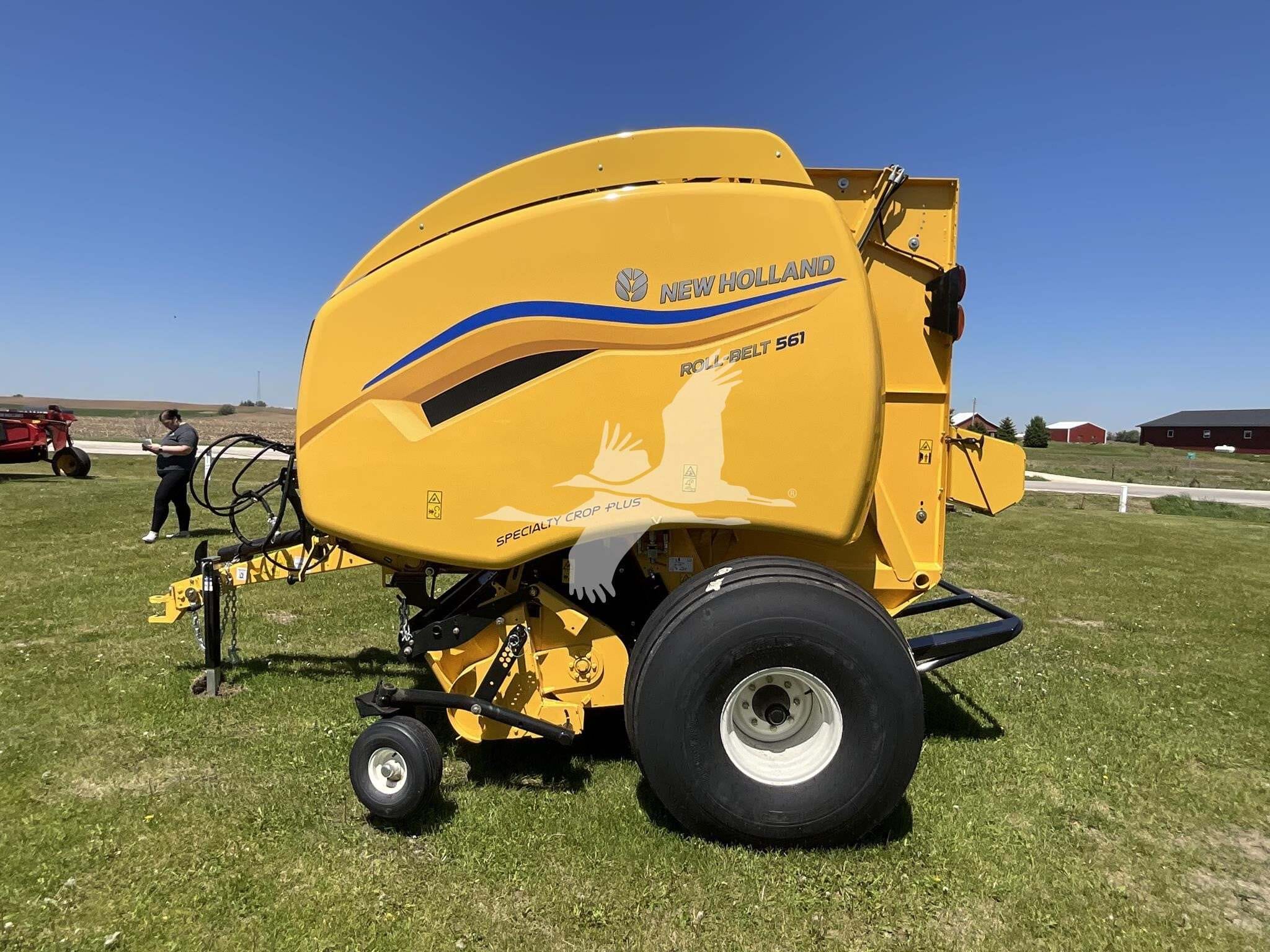 2023 New Holland L328 Equipment Image0