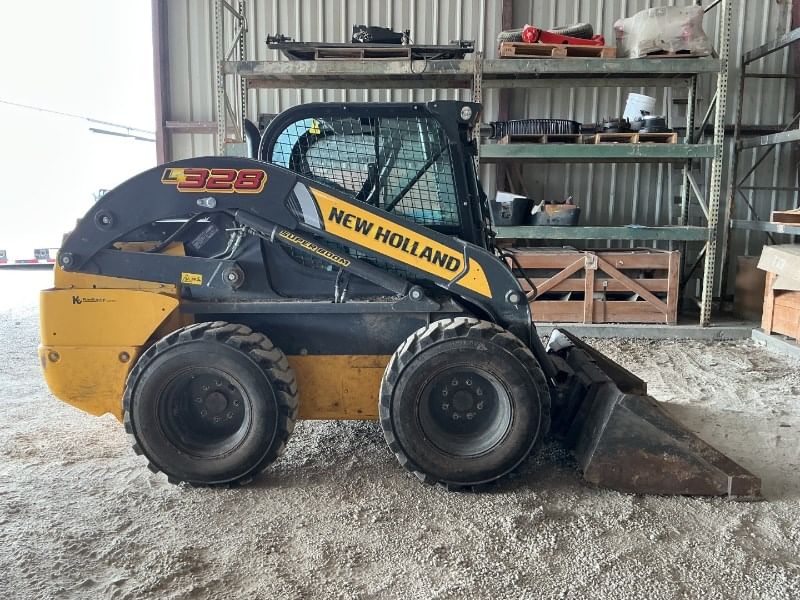 2023 New Holland L328 Equipment Image0