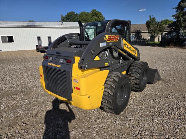 Image of New Holland L328 equipment image 4