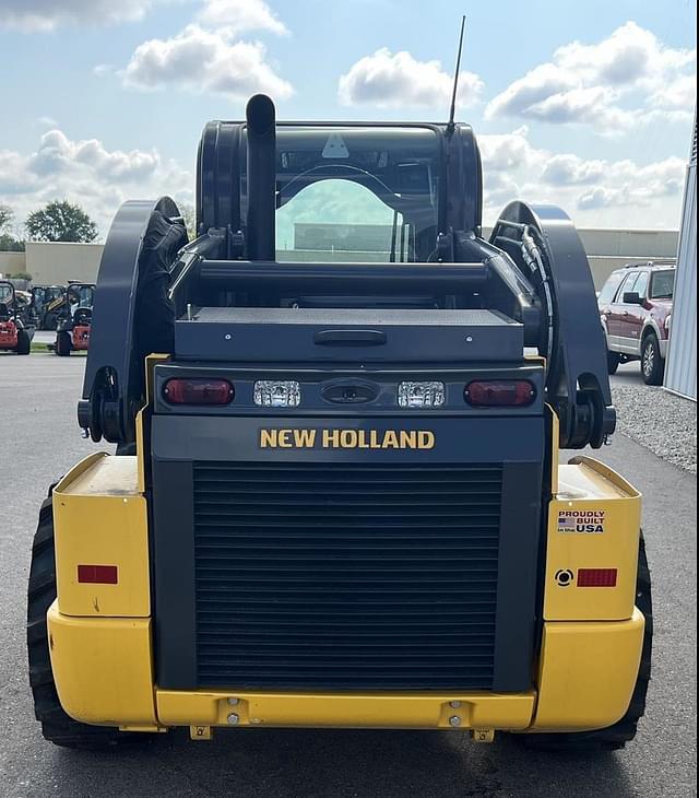 Image of New Holland L328 equipment image 4