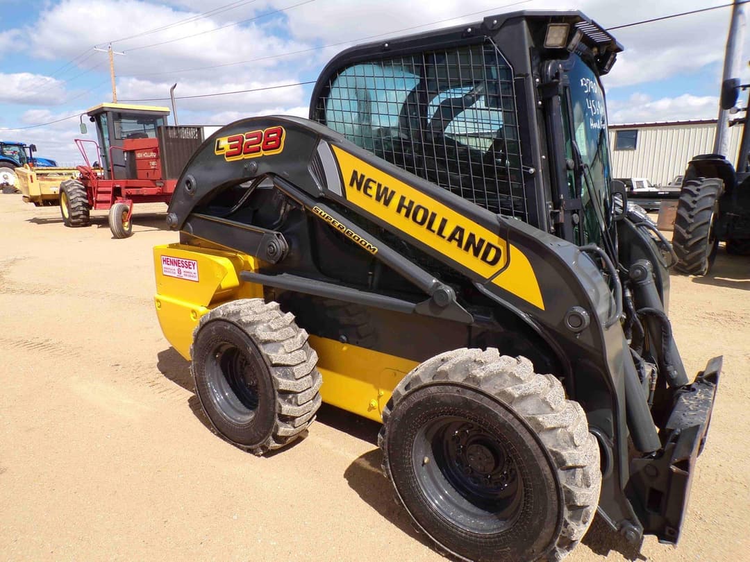 Image of New Holland L328 Primary image