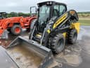 2023 New Holland L328 Image