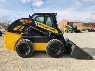 2023 New Holland L328 Equipment Image0