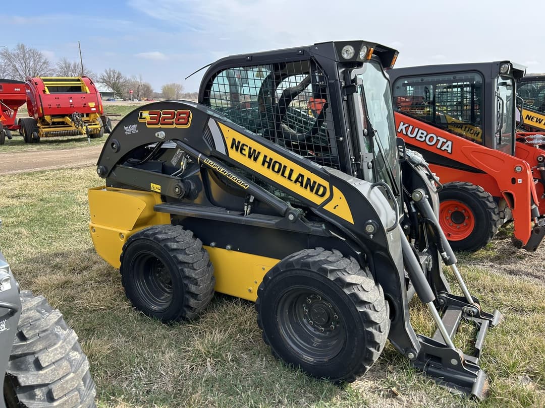 Image of New Holland L328 Primary image