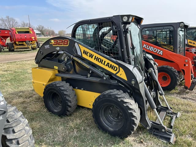 Image of New Holland L328 equipment image 1