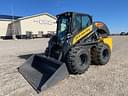 2023 New Holland L328 Image