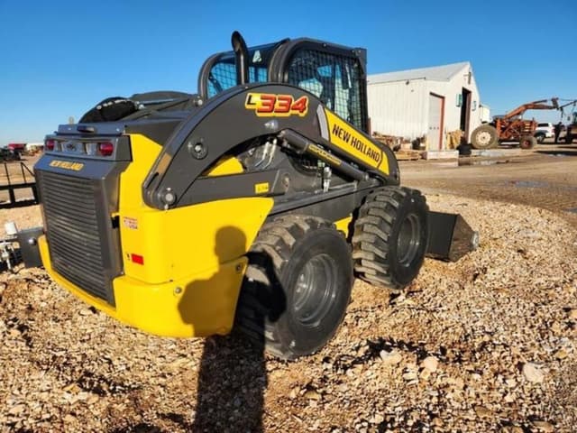Image of New Holland L334 equipment image 4
