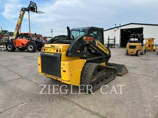 Image of New Holland C332 equipment image 2