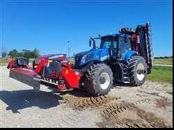 2023 New Holland Megacutter 533/Megacutter 512 Equipment Image0